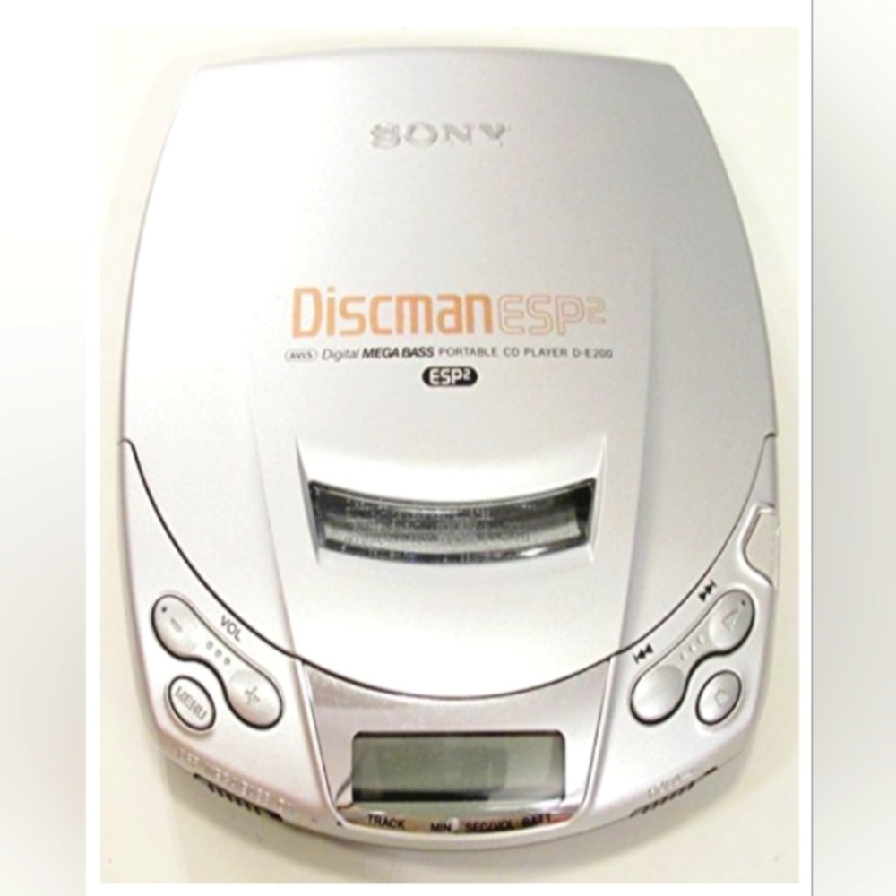 Sony CD Walkman D-E200 CD player silver in excellent condition